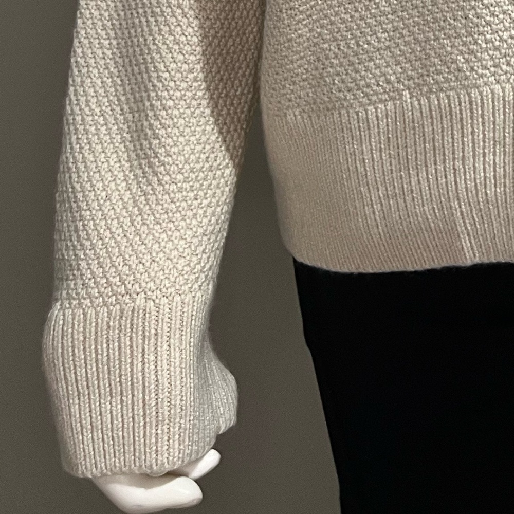 SANDRO. EUC. Quiet Luxury. Beautiful Longsleeve waffle knit sweater. Oatmeal. M. - Picture 8 of 13